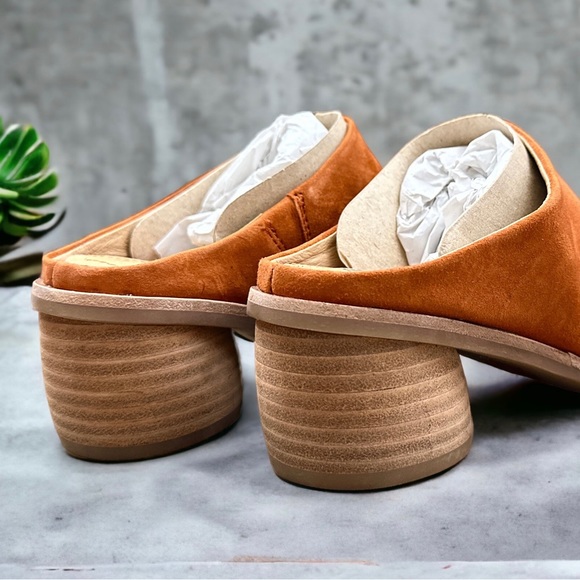 NIB Sofft Carrey Slide Sandals Suede Pumpkin 7.5M 38.5 - Picture 7 of 12